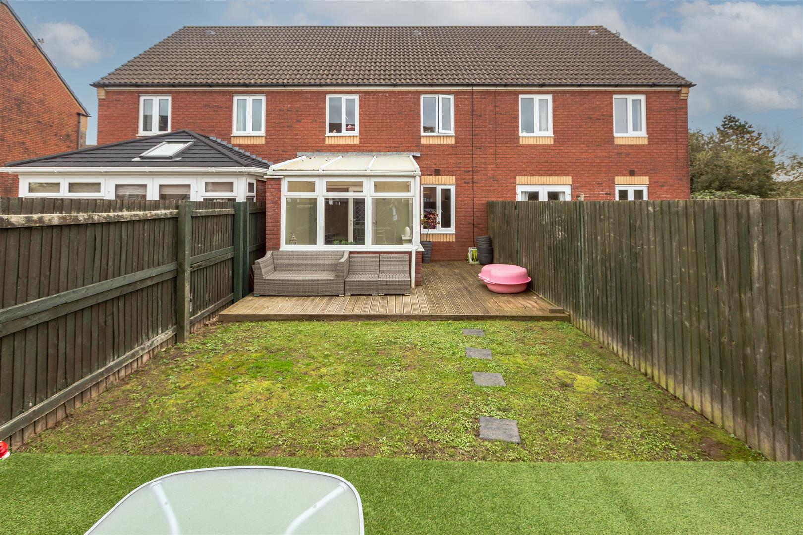Ffordd Y Gamlas, Bynea, Llanelli, SA14 9AY